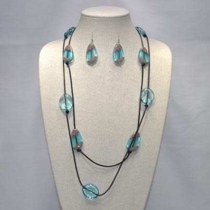 Clear Lucite Stone Necklace