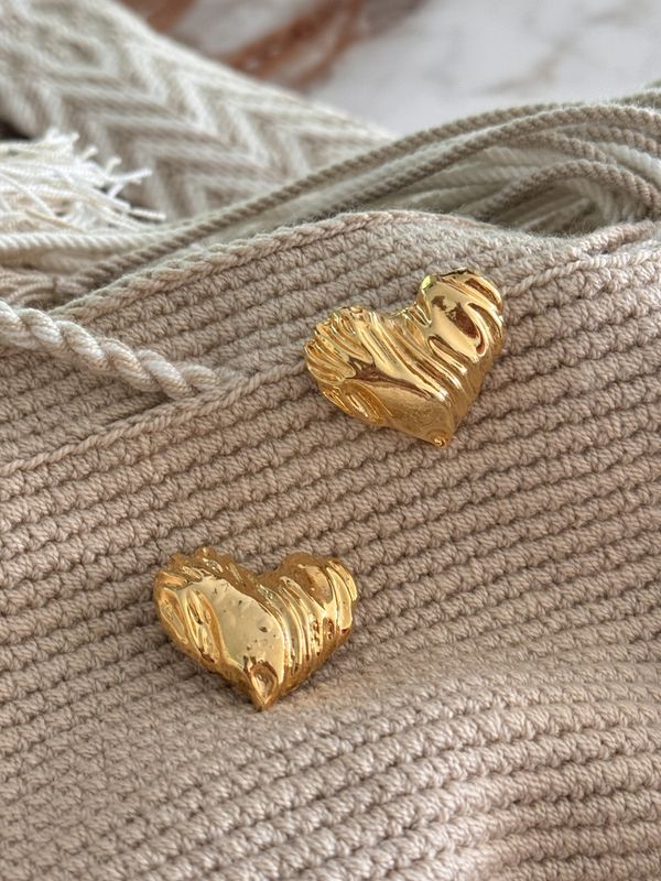 Pin heart 13/4” each