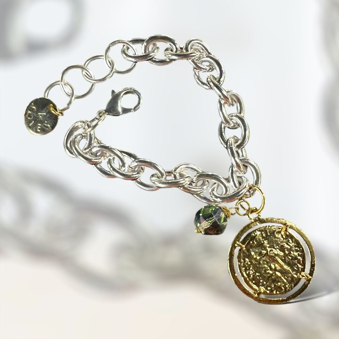 Gold medal bracelet by 4 soles