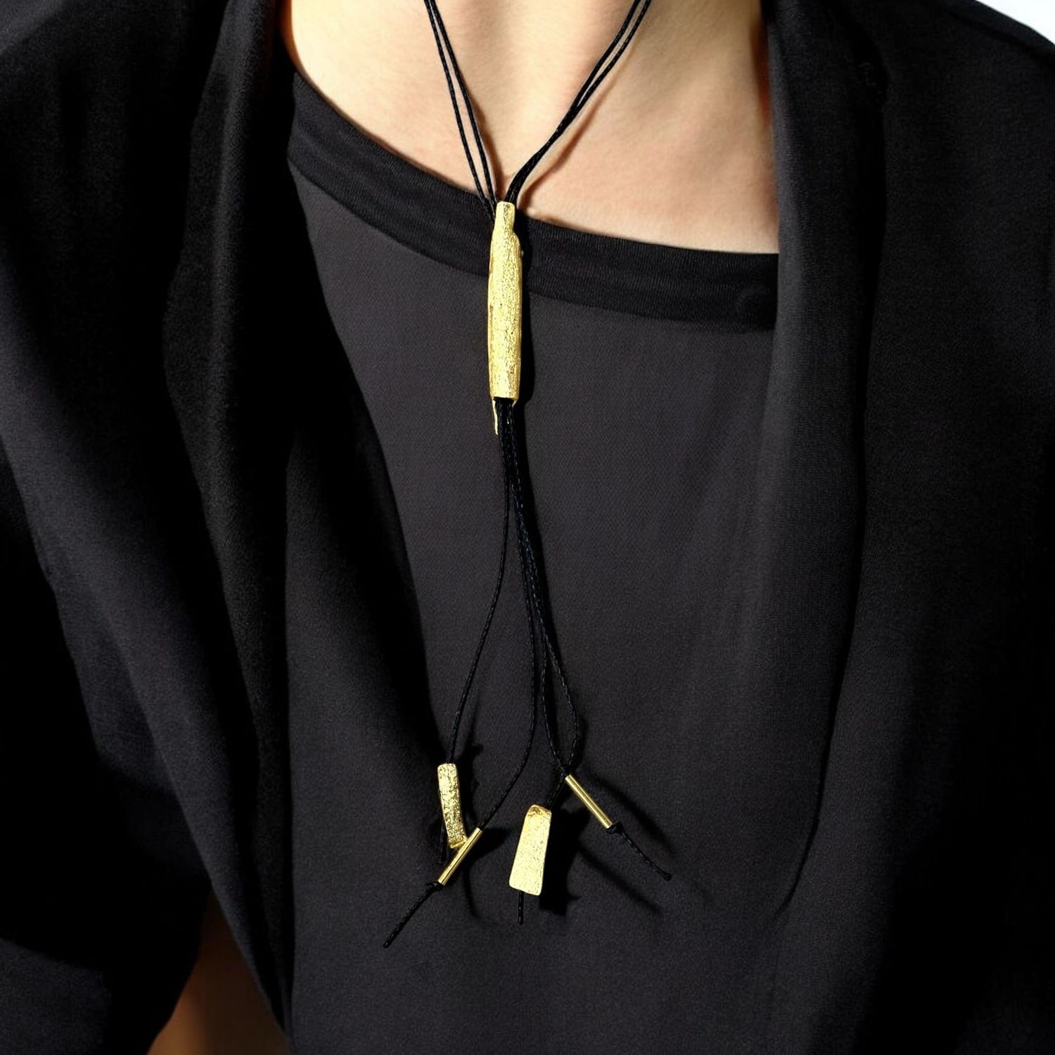 Minimalist Gold Lariat Necklace