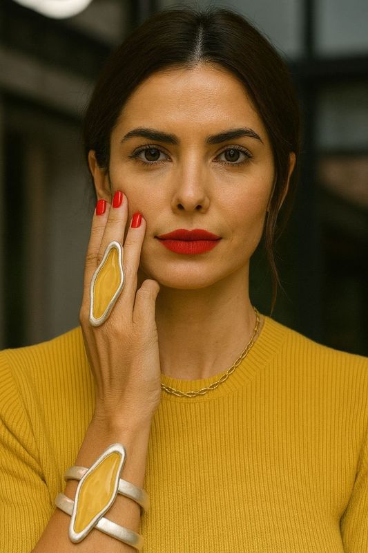 yellow glow big ring &amp; bracelet