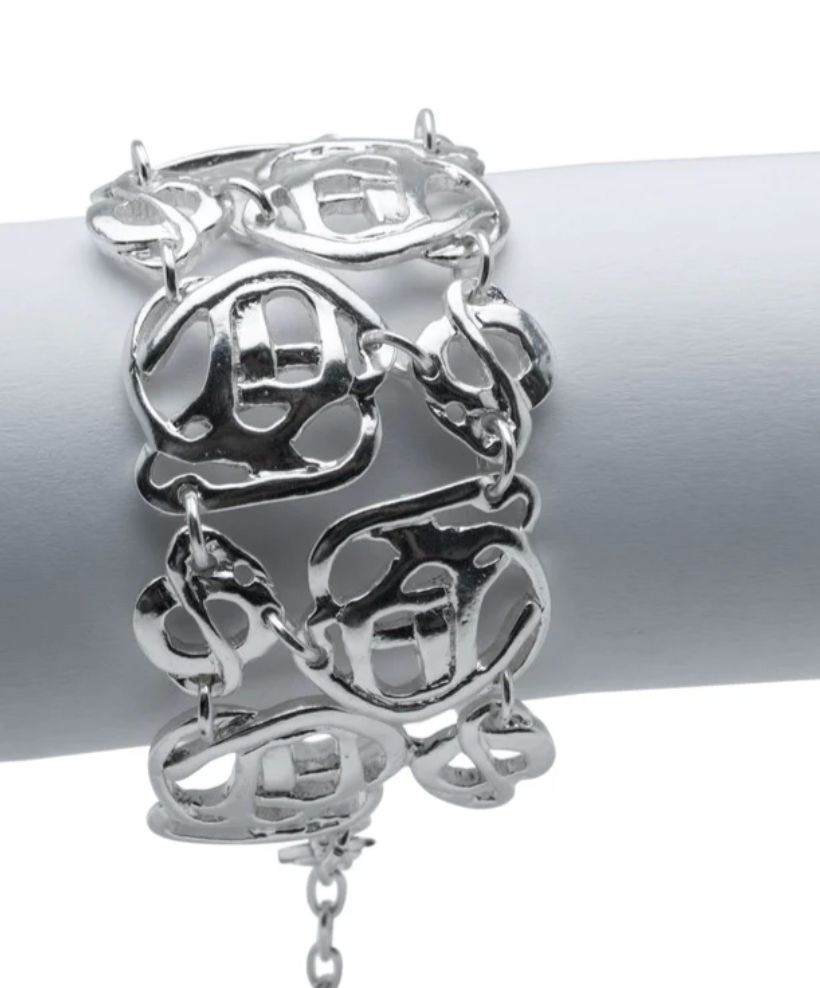 Greek-inspired double-row link bracelet.