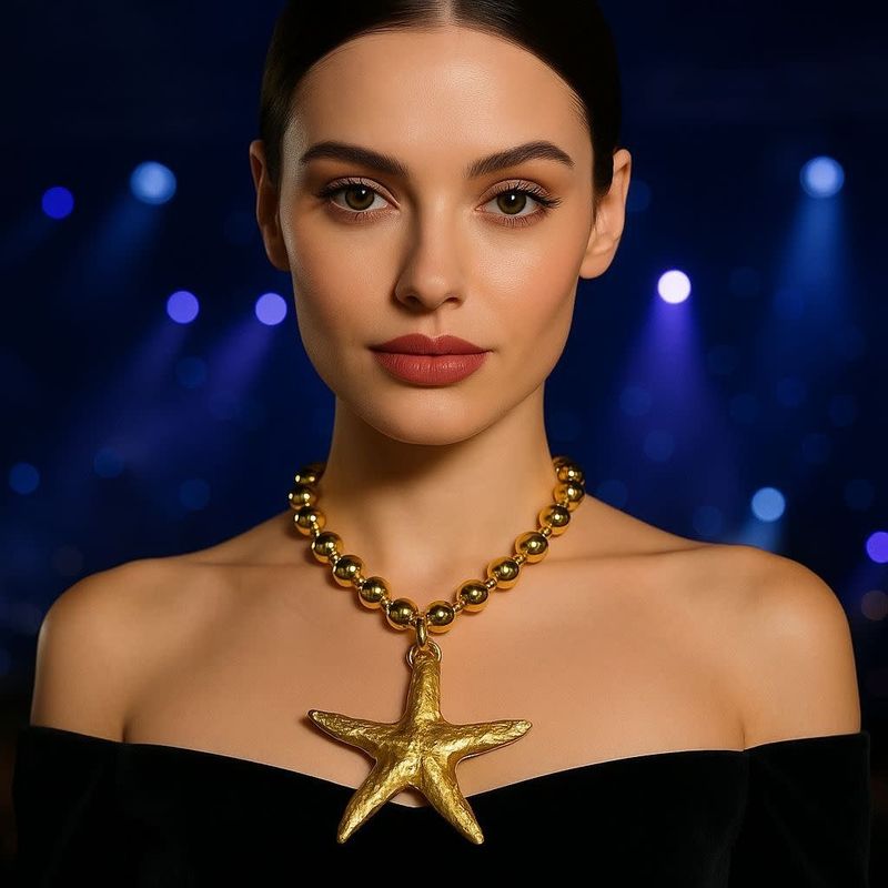 Big Fish Star Gold necklace 4 Soles Big Fish Star Gold necklace 4 Soles