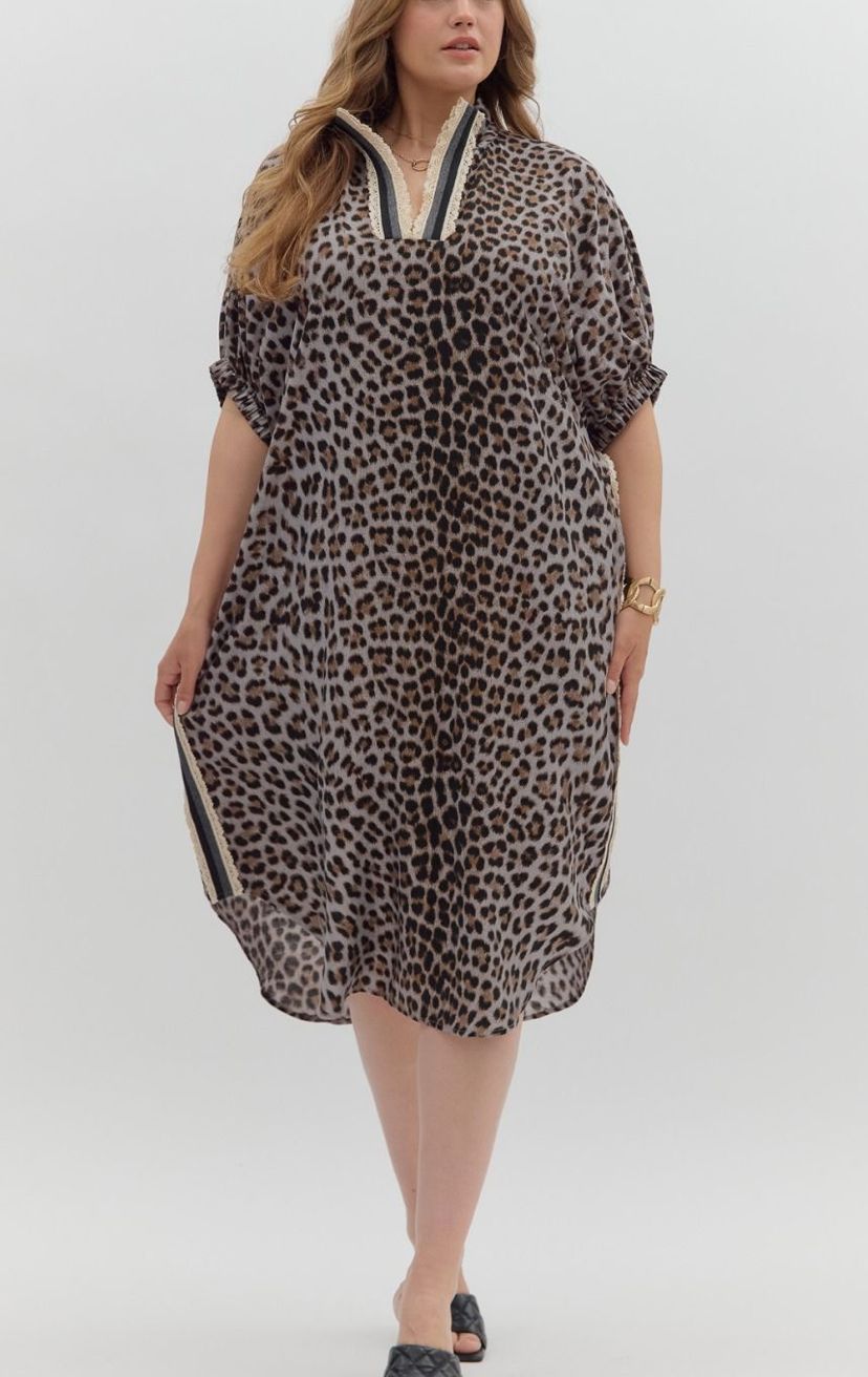 Leopard pattern ¾ dolman sleeve midi dress f