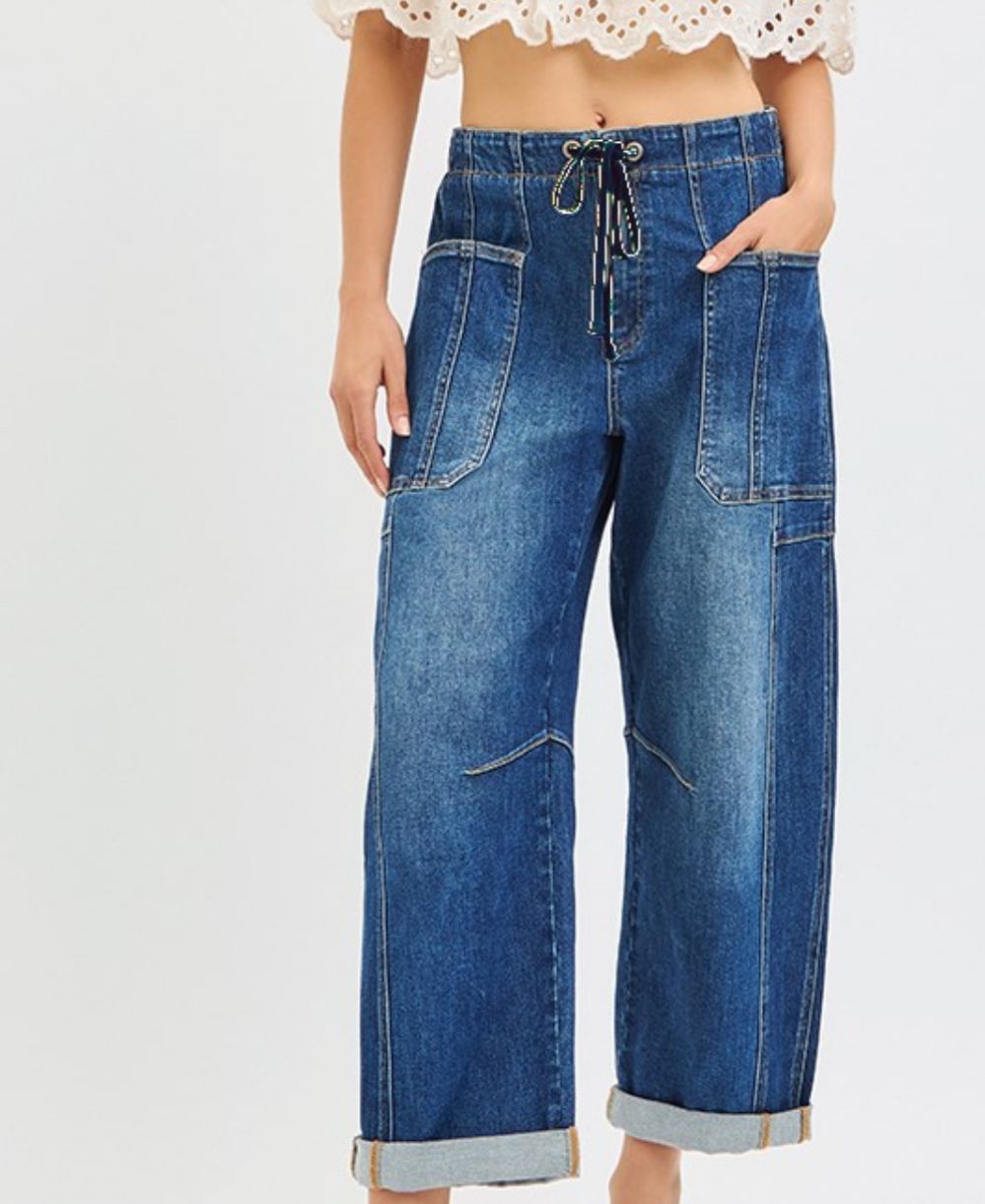 HIGH RISE CROP WIDE  CARGO  pant