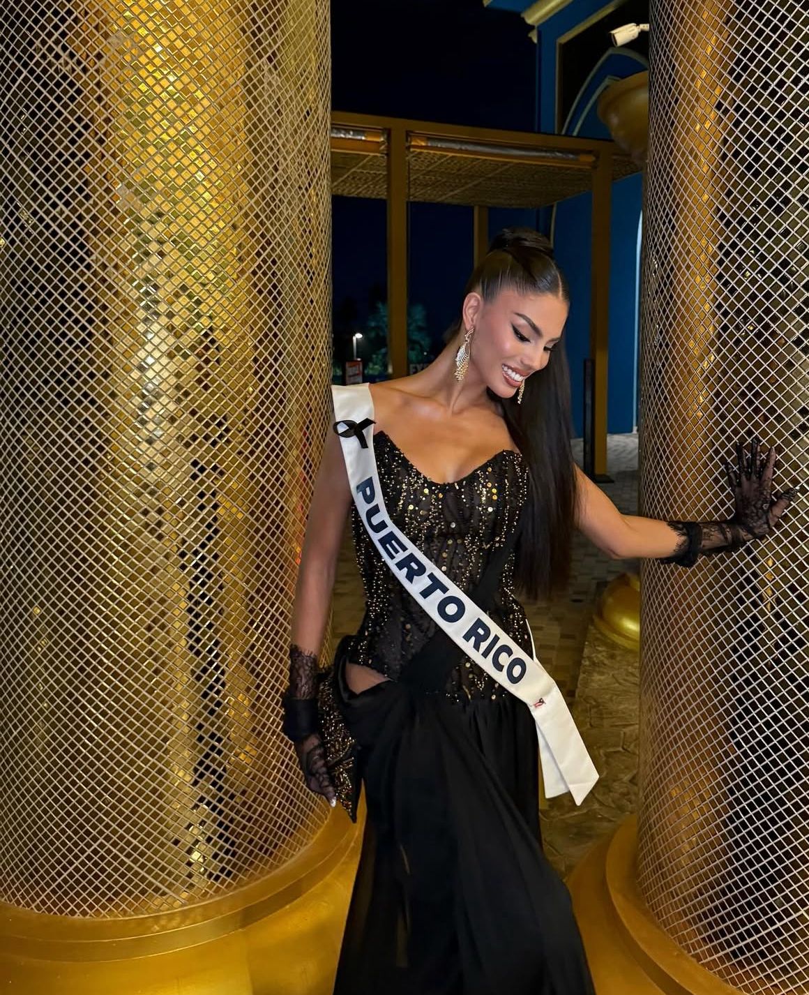 Gemstone Embellished Clutch