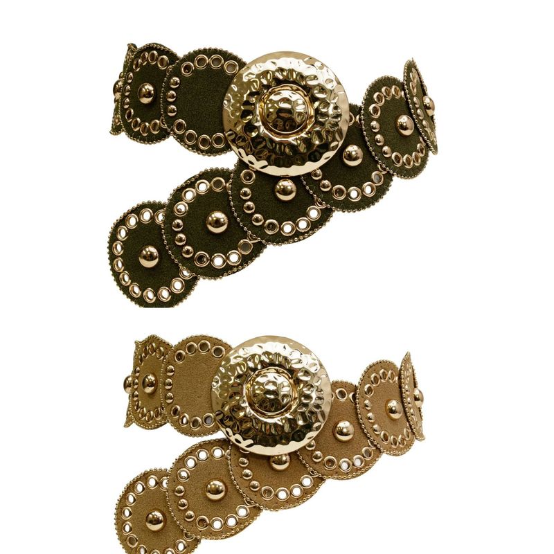 STUDDED CONCHO BELT