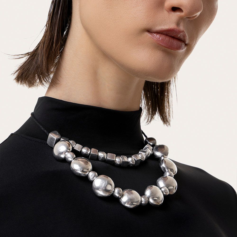 al02248COLLIER DEUX FILES RONDES CARREUX ET BOULES