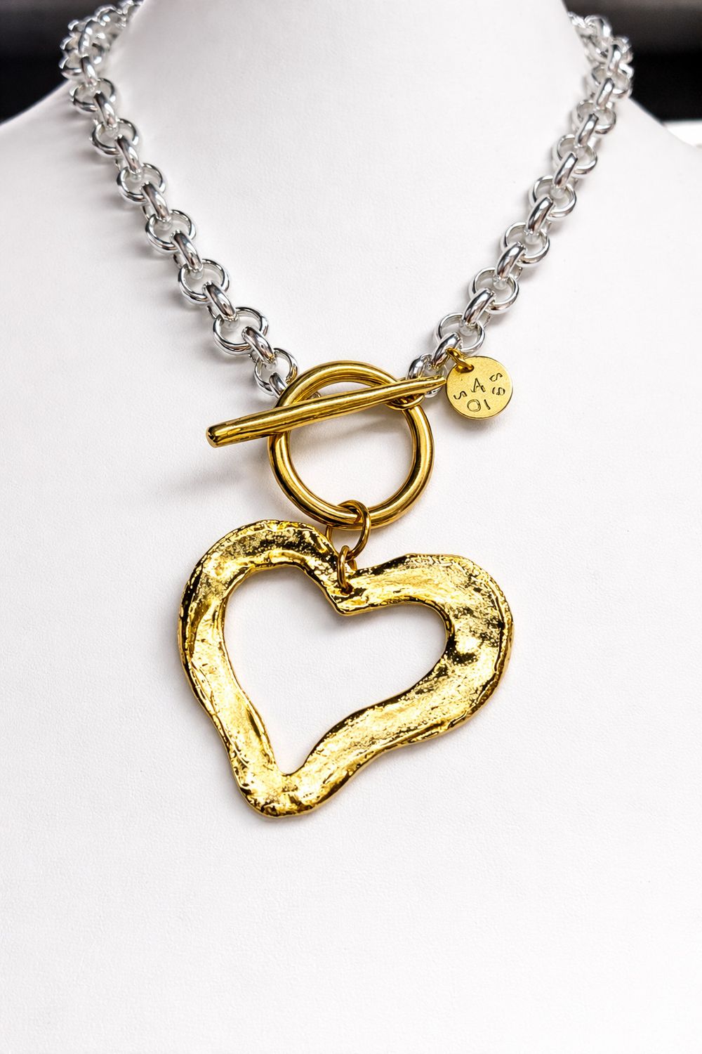 4 Soles Heart Toggle Necklace