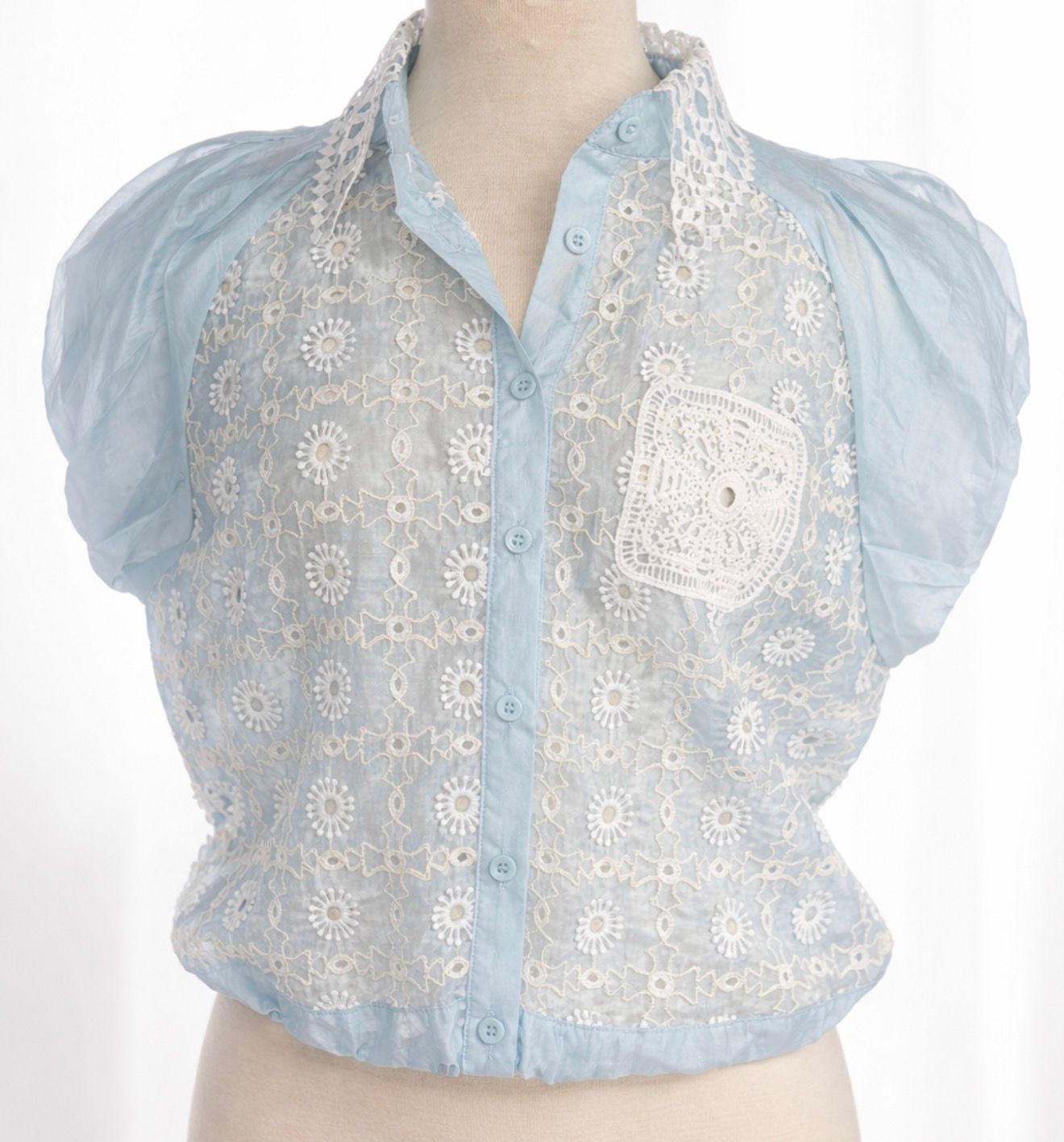 EMBROIDERED EYELET DRAWSTRING TOP blue
