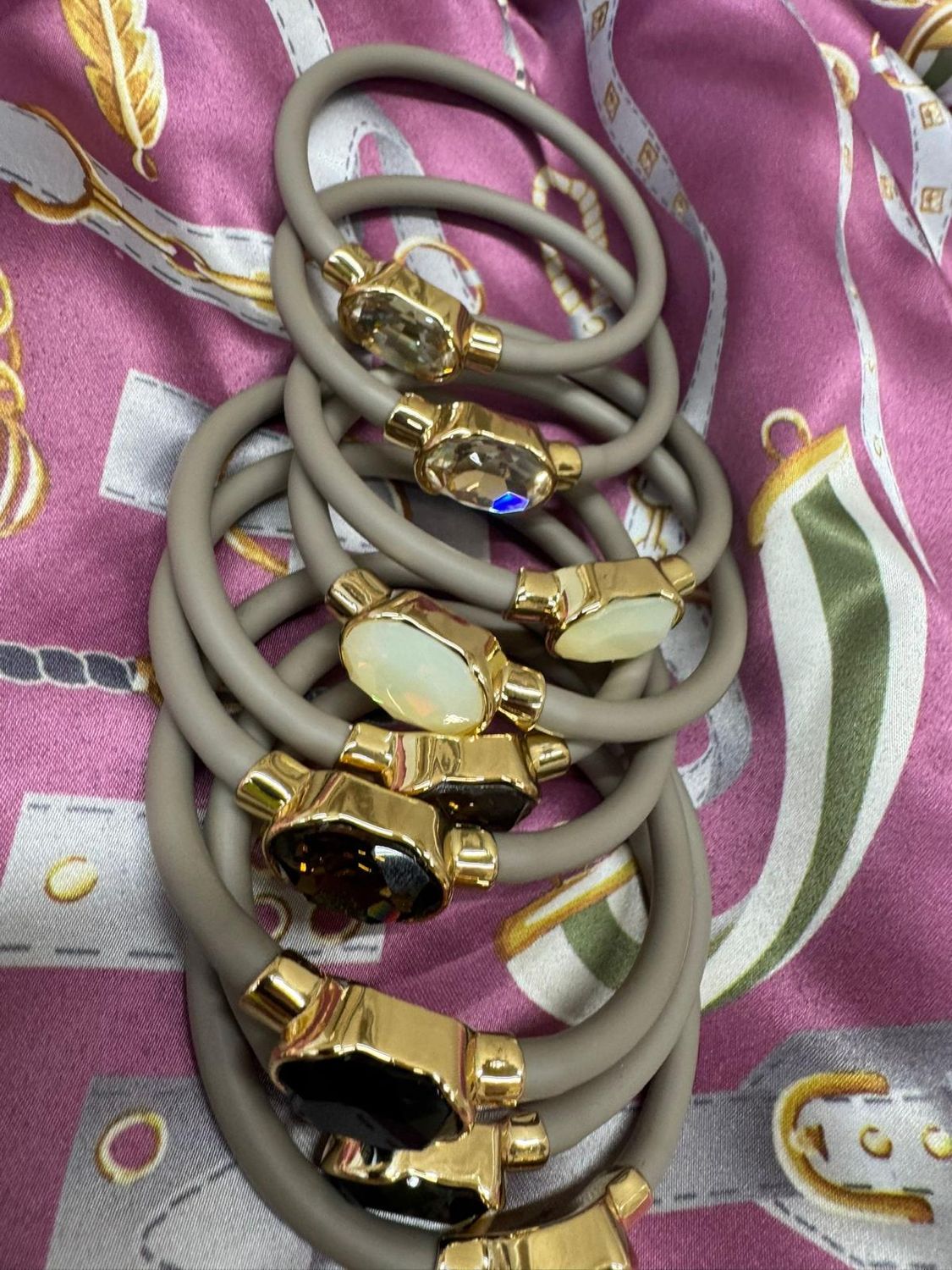 Lumi Sand Glow Bracelet