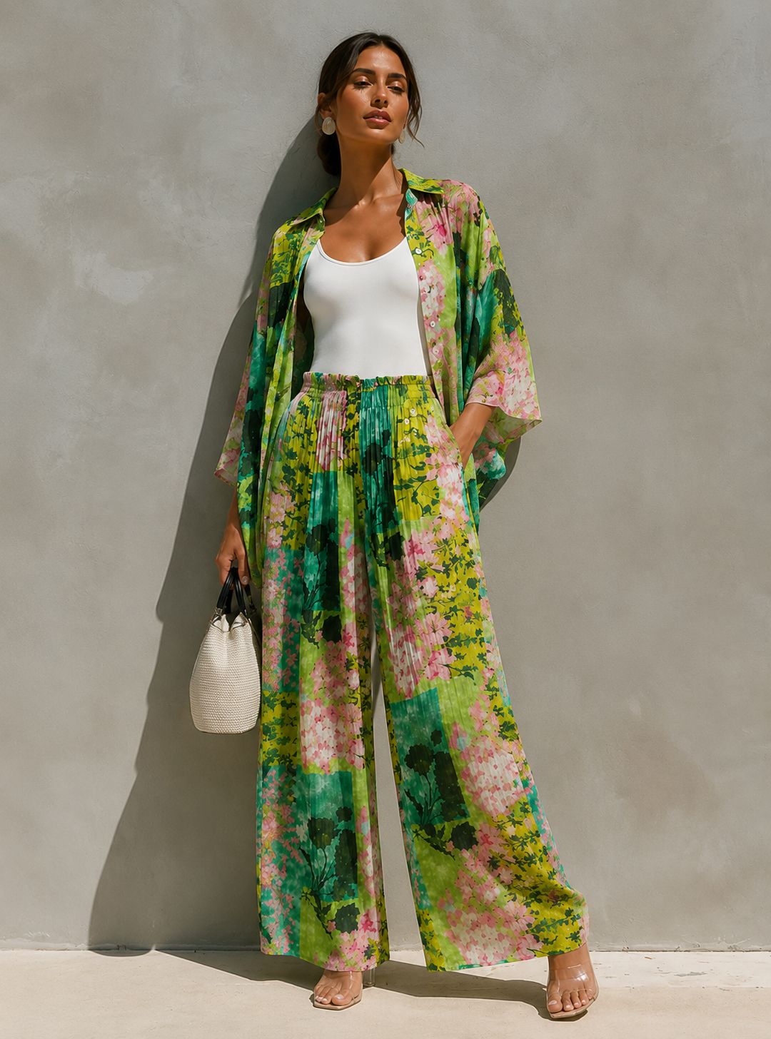 BLOSSOM BREEZE TWO-PIECE SET BLOSSOM BREEZE TWO-PIECE SET