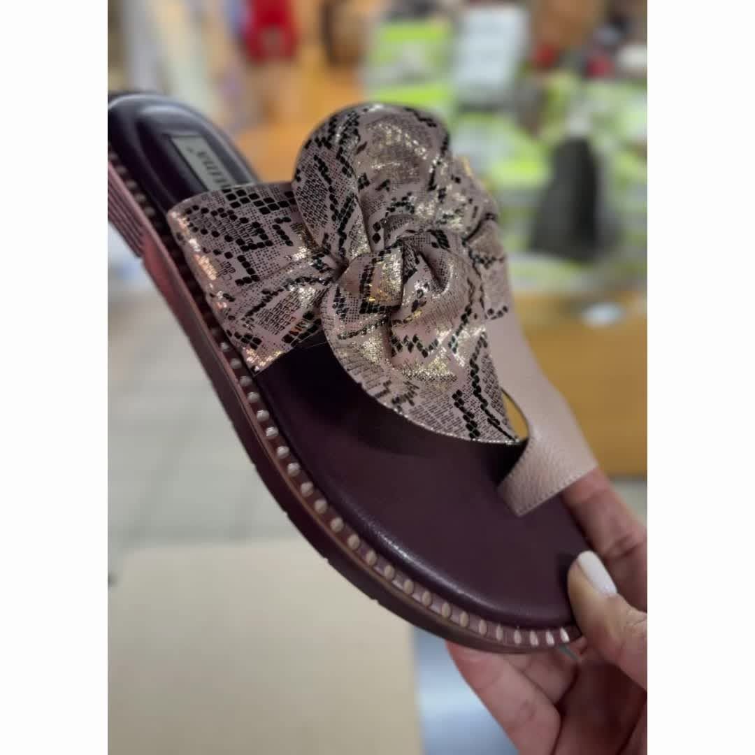 Luxe Leather  metallic Bow Flat rose