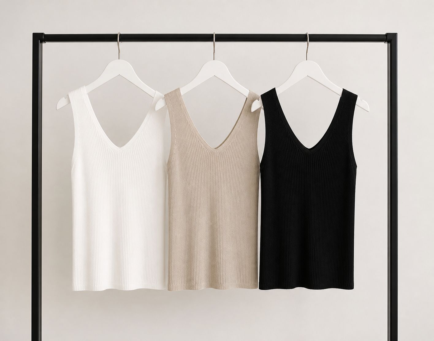 Ribbed V-Neck Essential Tank