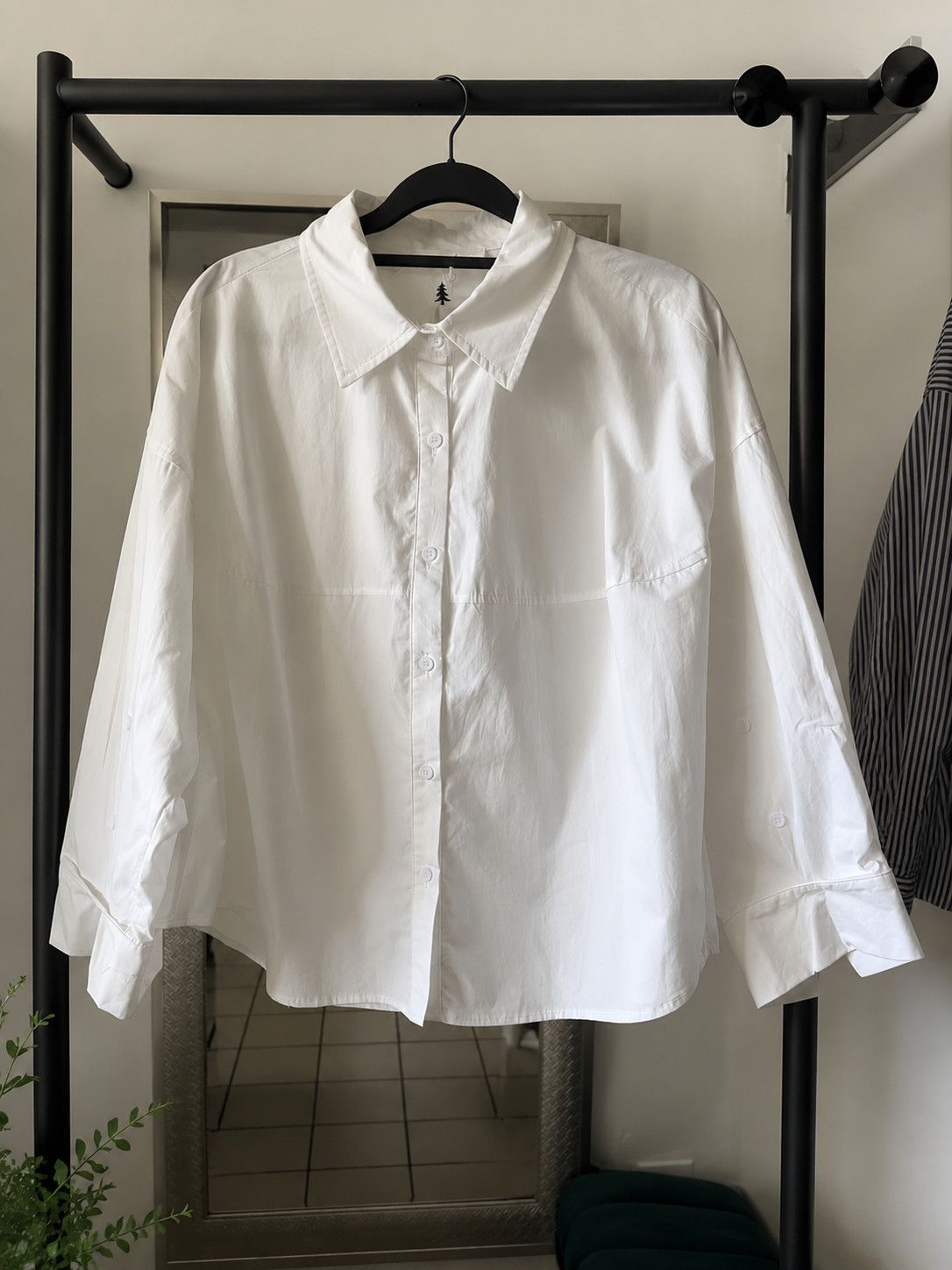 Essential Poplin Shirt