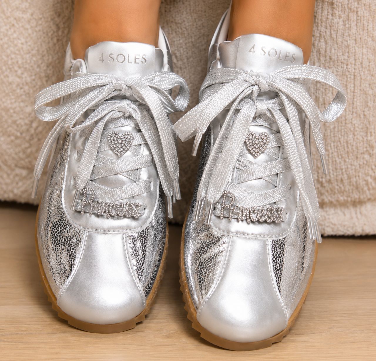 Spark sneaker silver