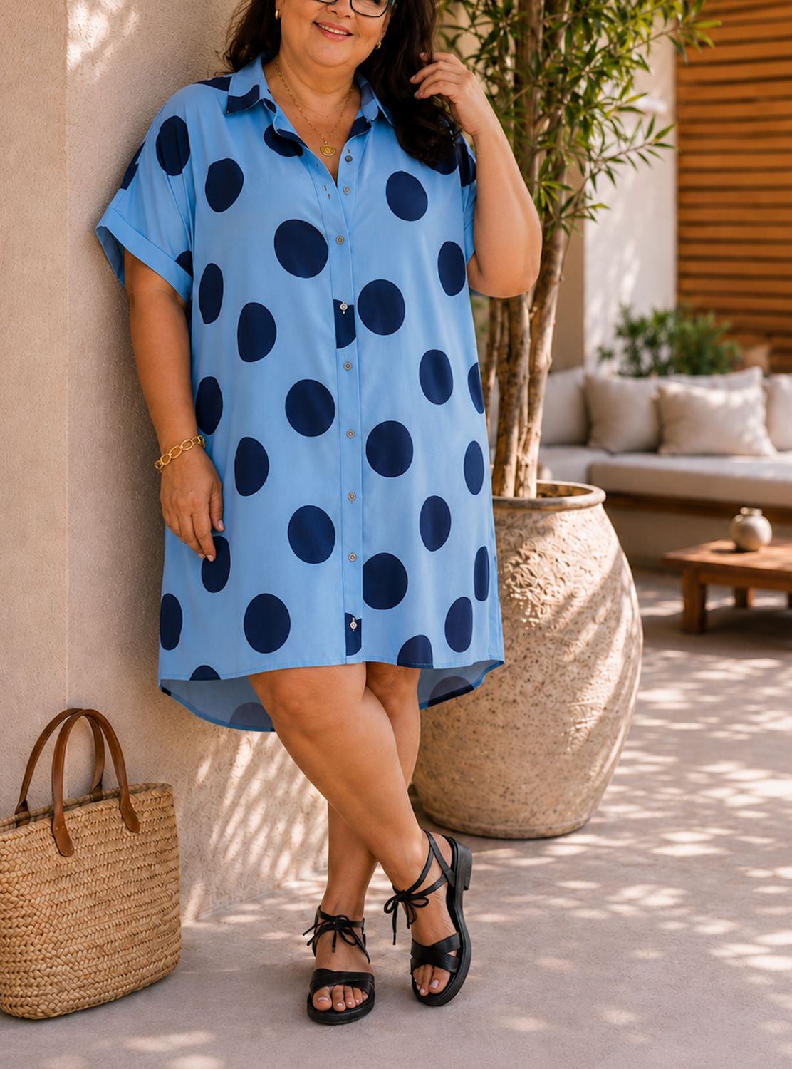 Short sleeve polka dot button-down shirt Blue