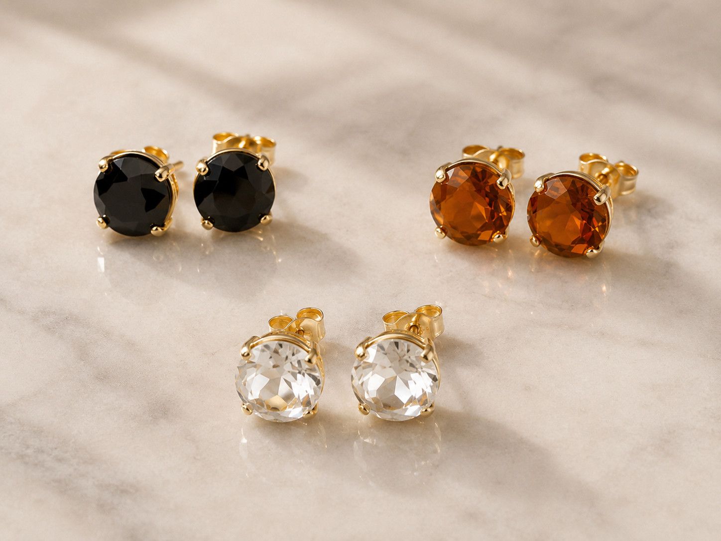 Crystals studs earrings