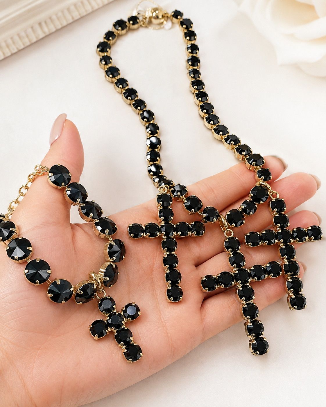 Black crystal necklace &amp; bracelet