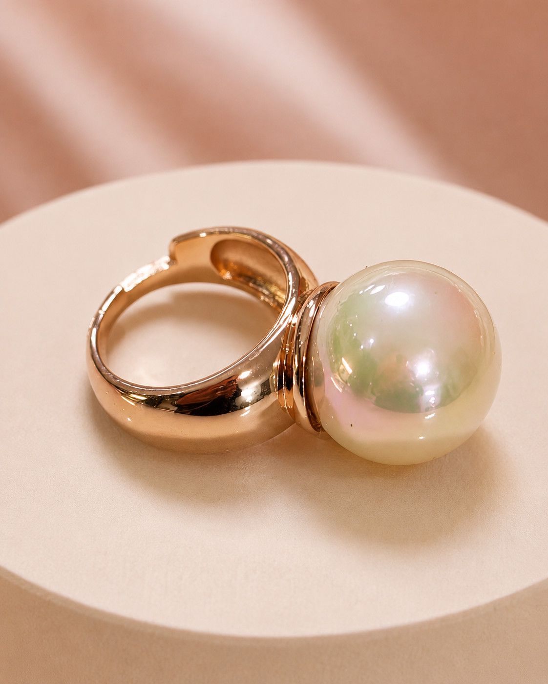 Solaris Pearl Cocktail Ring