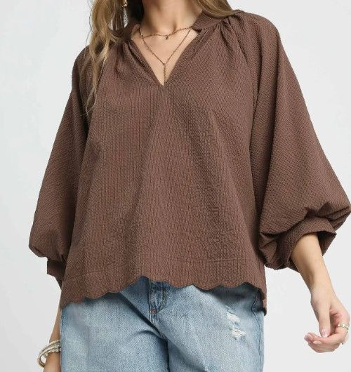 Textured Scallop Hem Blous Choco