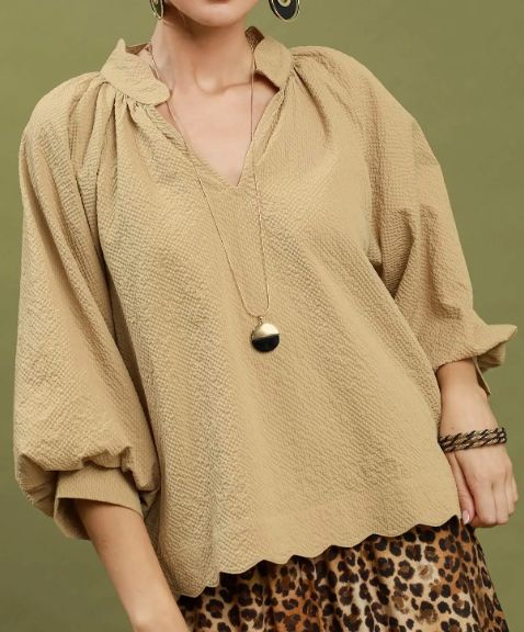 Textured Scallop Hem Blous Tan