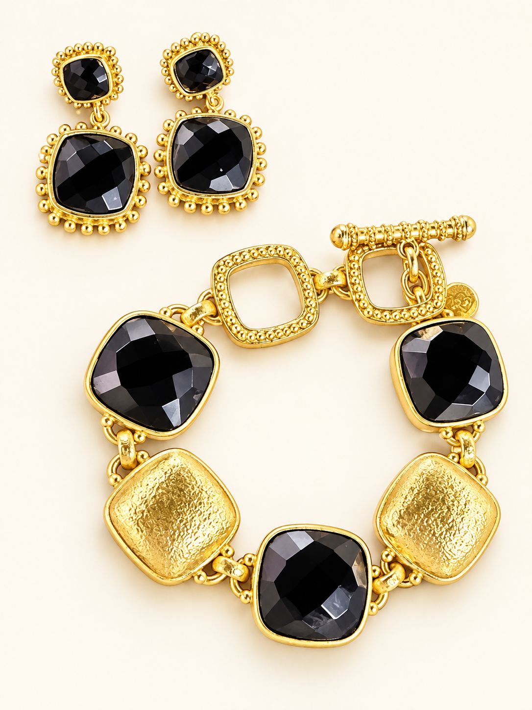Black &amp; Gold Link Bracelet