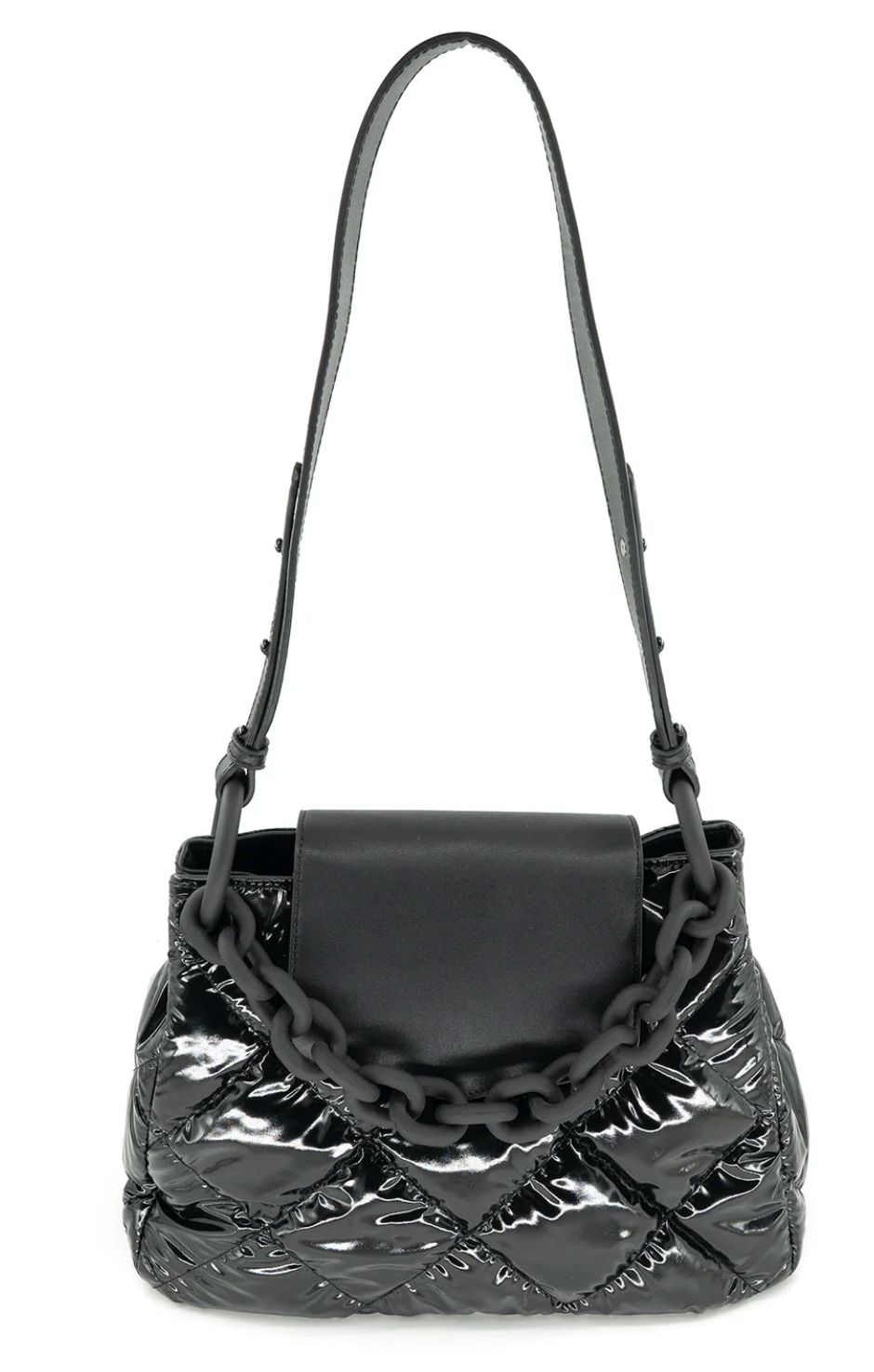 Black quilted bag with black link accen