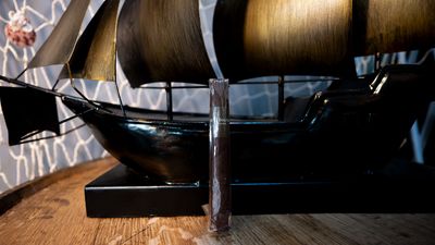 W &amp; D Corona