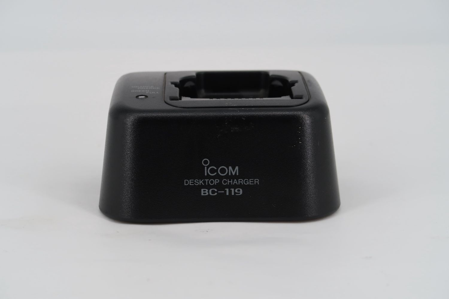 U18157 Used ICOM BC-119 Adjustable Handheld Transceiver Desktop Charger