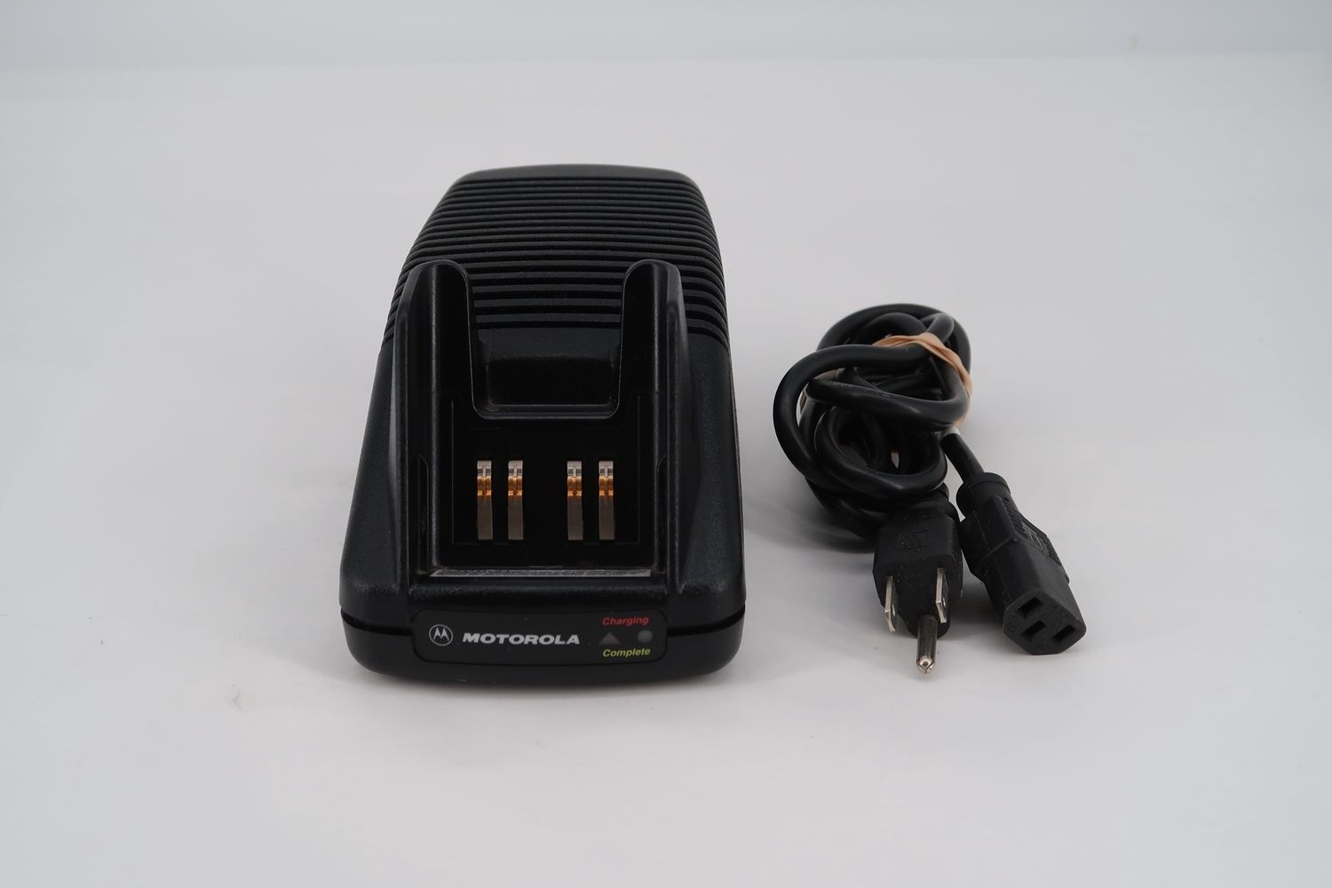 U18177 AS IS Motorola NTN7209A Handheld Charger