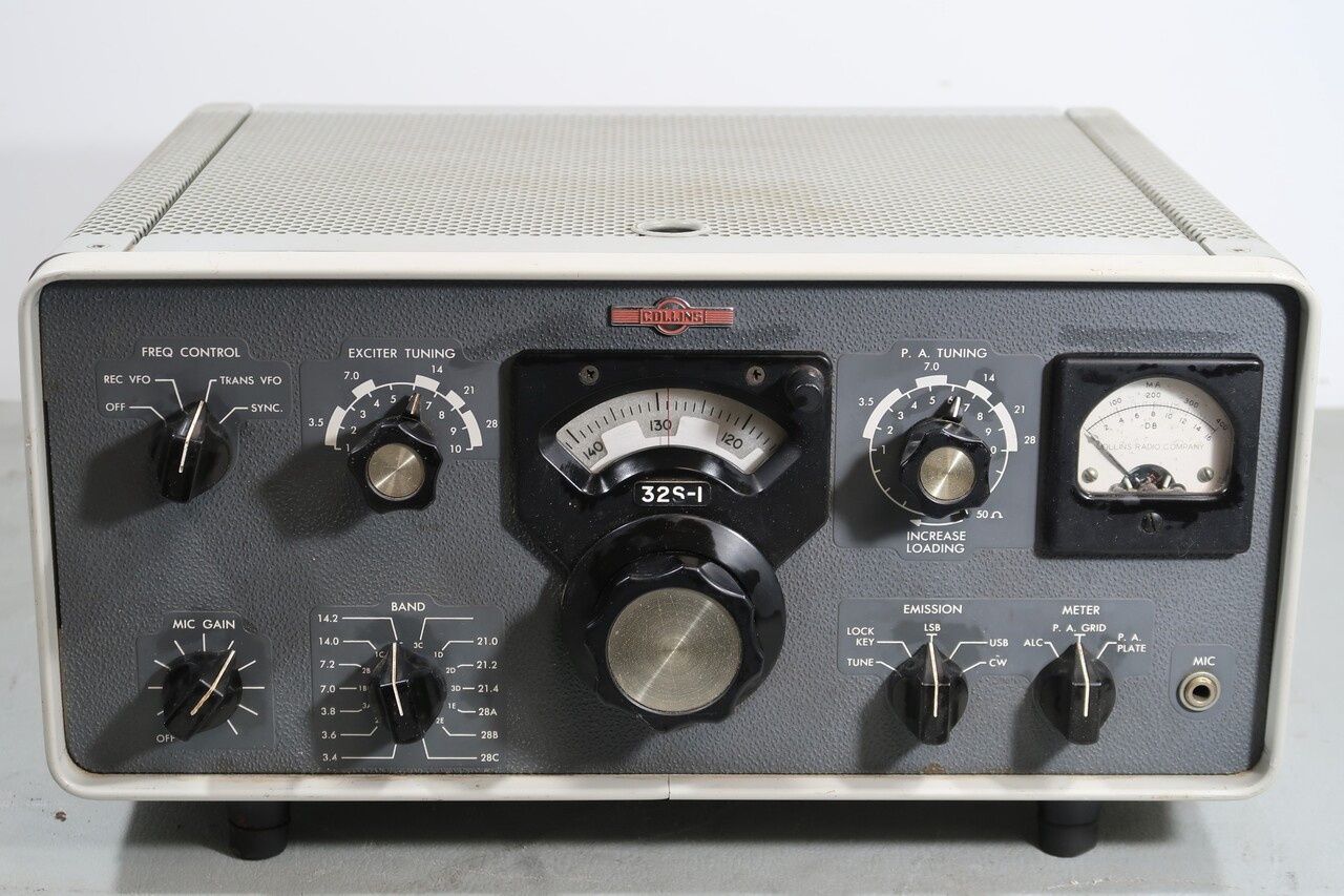 U17935 AS IS Collins 32S-1 LSB/USB/CW Transmitter