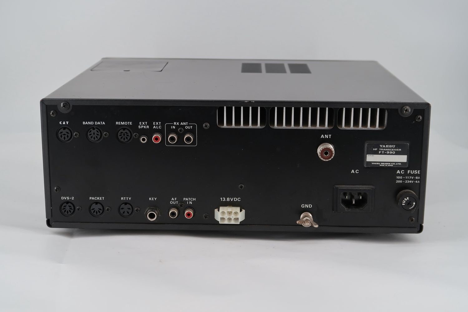 U18192 Used Yaesu FT-990 HF Base Transceiver