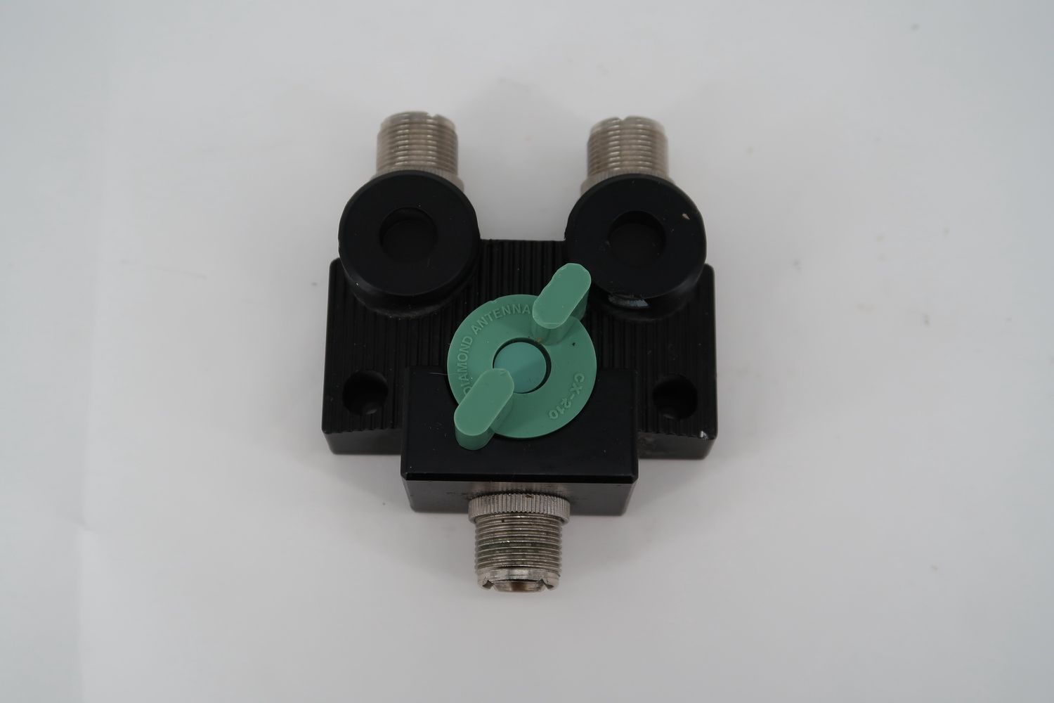 U18201 Used Diamond CX-210 Heavy Duty Wideband 2 Way Coaxial Switch with SO-239 Connectors