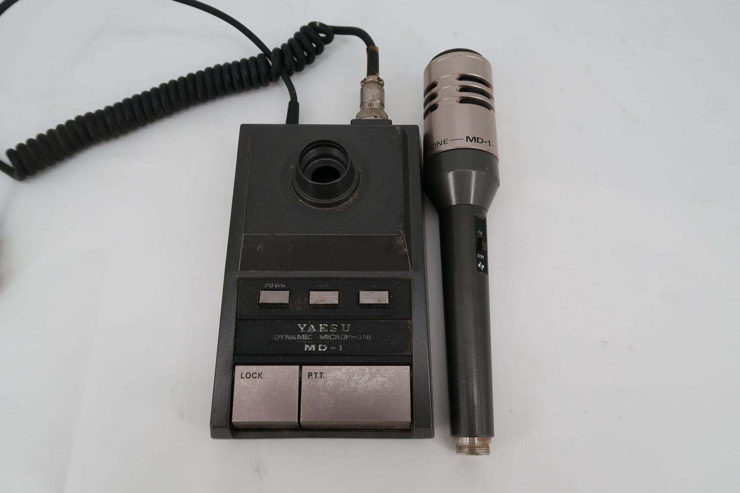 U18206 AS IS Untested Yaesu MD-1 Dynamic Desk Microphone