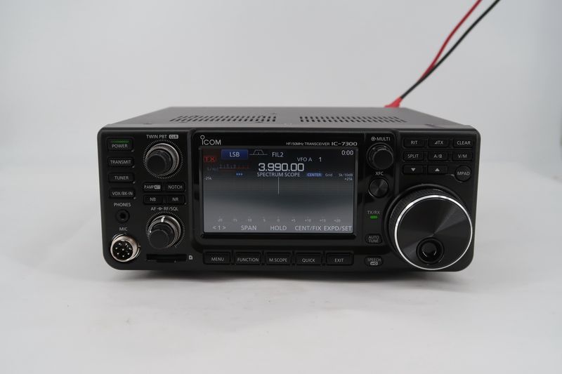 U18260 Used ICOM IC-7300 HF/50MHz Transceiver
