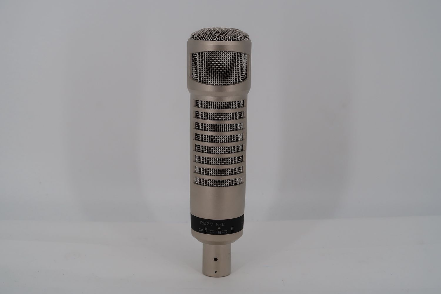 U18272 Used Electro Voice RE27 N/D Dynamic Cardioid Microphone