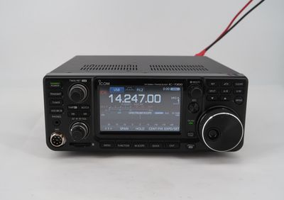 U18280 Used ICOM IC-7300 HF/50MHz Transceiver