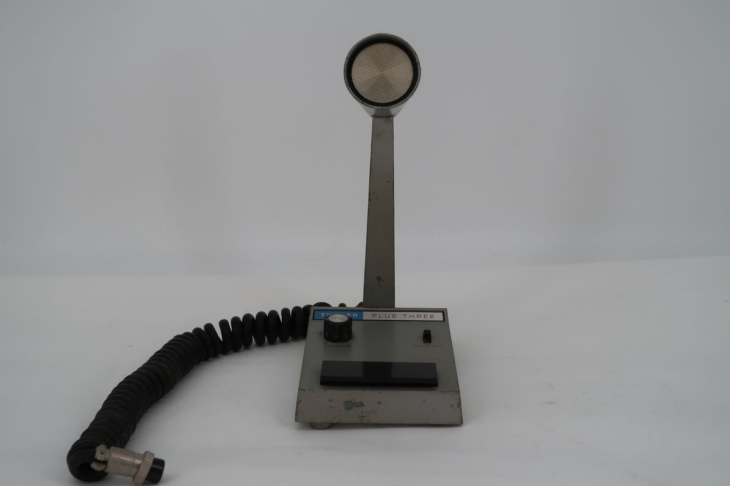 U18298 AS IS Untested Turner Plus Three Desktop Microphone