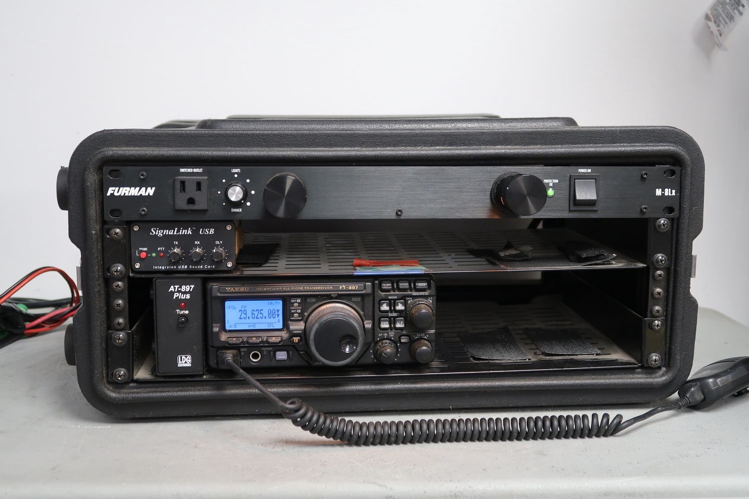 U18337 Used Yaesu FT-817 Go Kit w/ Extras