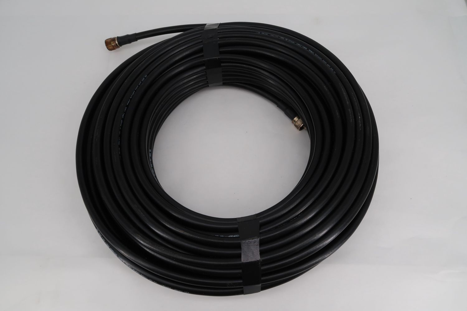 U18346 Never Used Davis RF "Bury Flex" Low-Loss Coax 100ft with PL-259 Connectors