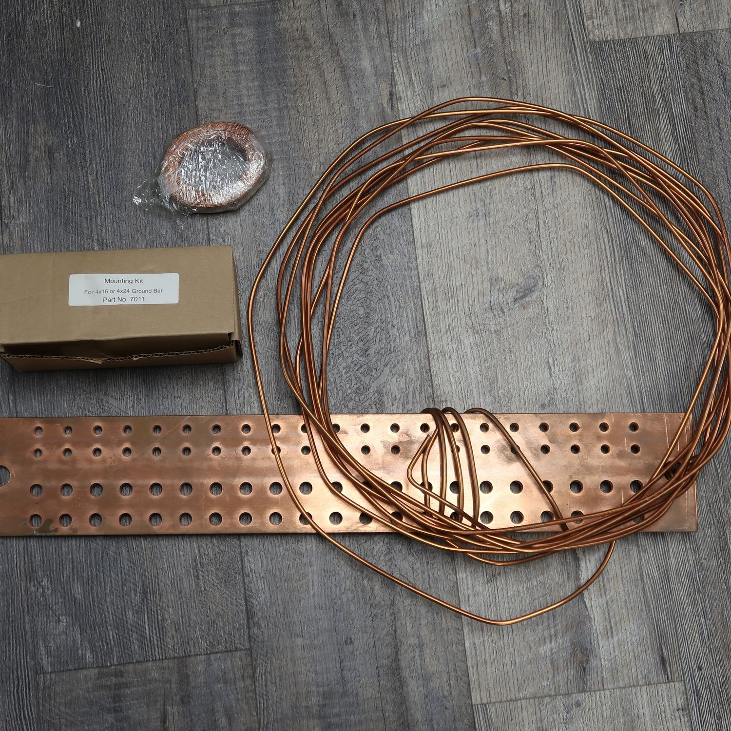 U18373 Used Copper Ground Bus Bar w/ 2 Rolls of Ground Strap and Mounting Hardware