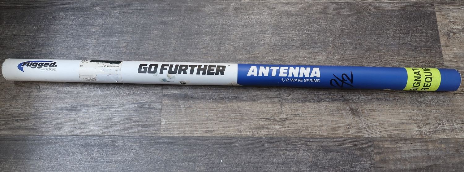 U18413 Never Used Rugged VHF-1/2W-SPR Spring Antenna