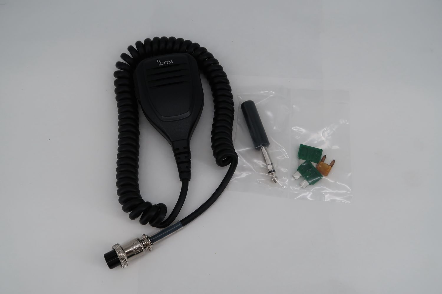 U18426 Used Icom HM-219 Handheld Electret Condenser Microphone