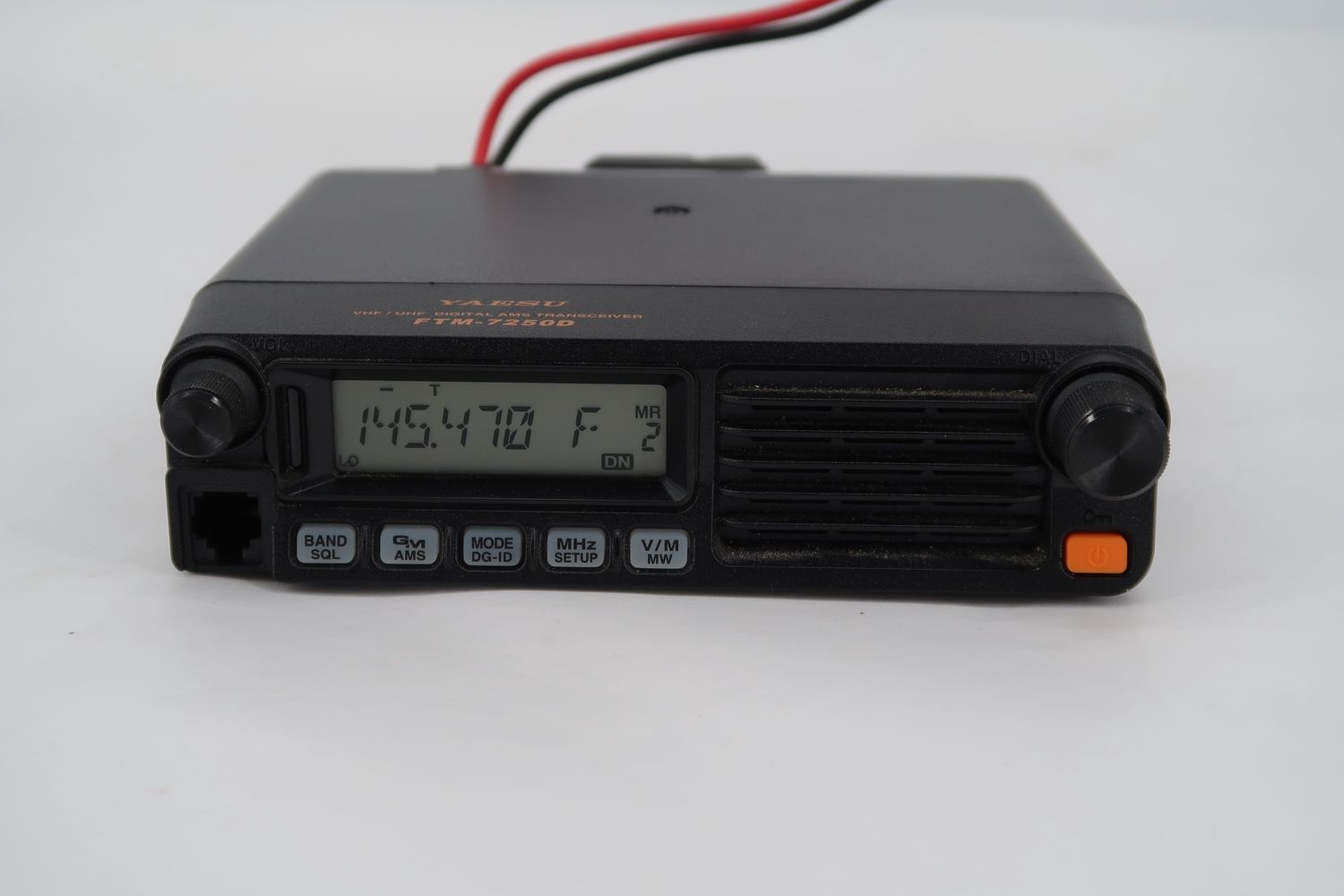 U18511 Used Yaesu FTM-7250DR C4FM/FM Dual-Band Digital Mobile Transceiver