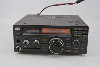U18531 Used Icom IC-725 HF Transceiver U18531 Used Icom IC-725 HF Transceiver