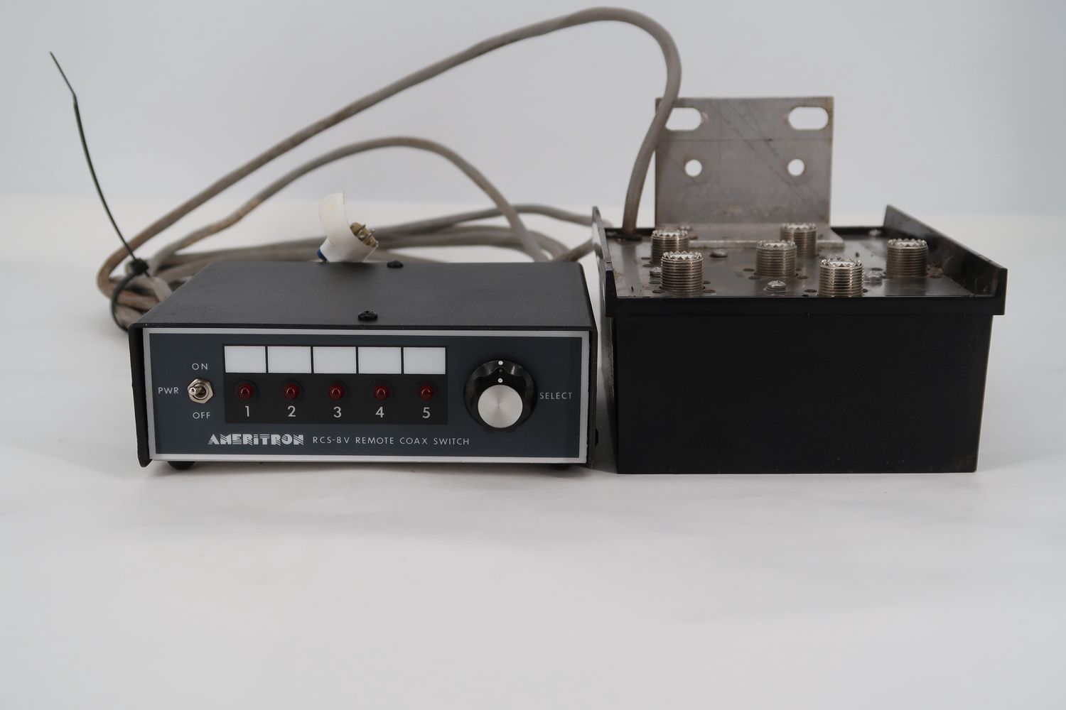 U18547 Used Ameritron RCS-8V Remote Coax Switch