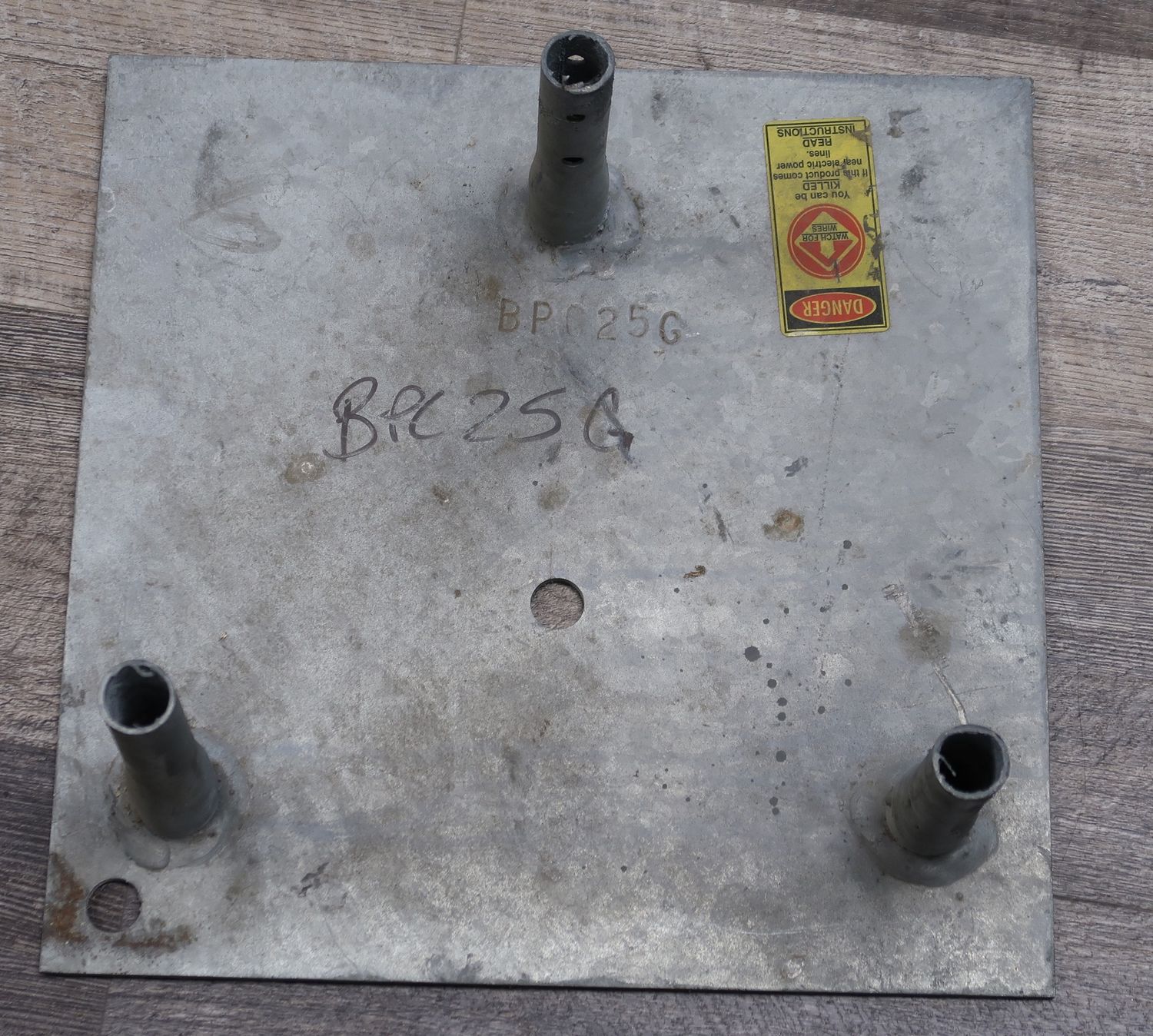 U18576 Never Used Rohn Tower BPC25G Base Plate Bent Leg