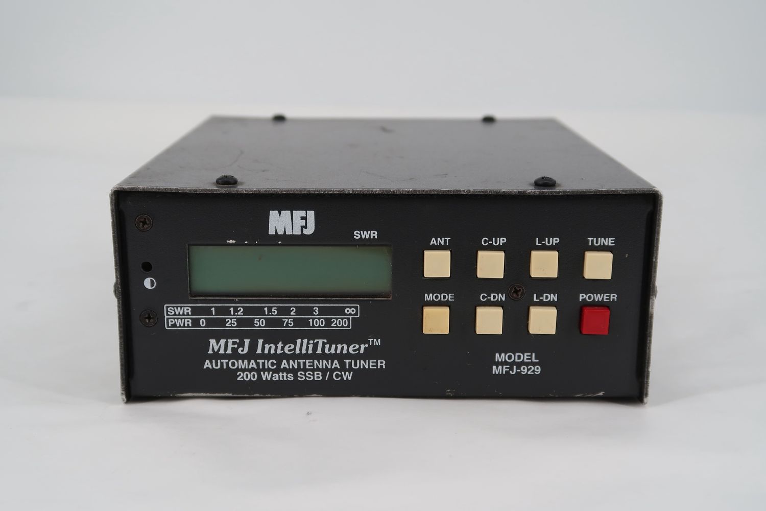 U18598 Used MFJ-929 Automatic Antenna Tuner