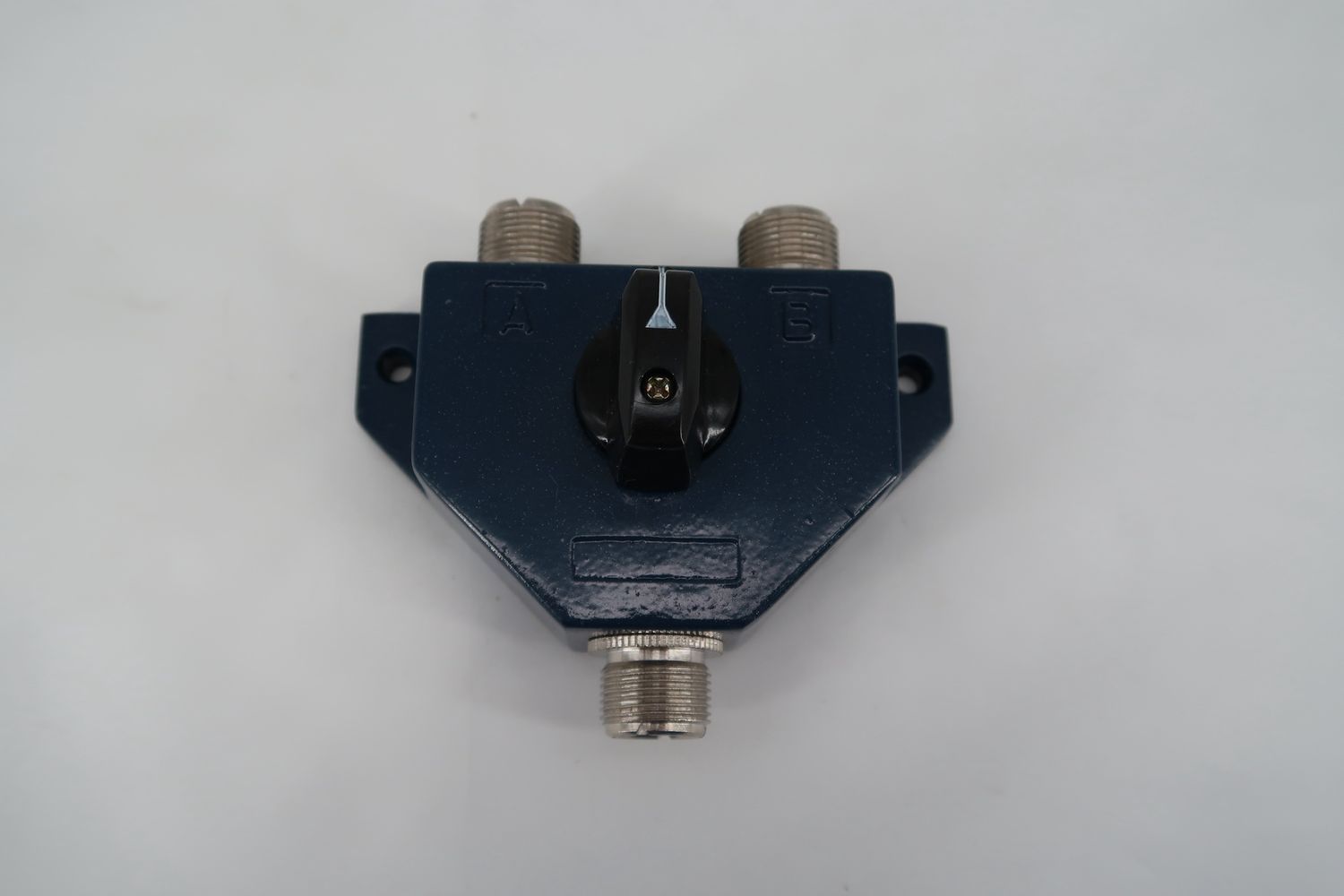 U18612 Used MFJ-1702 2-Position Coaxial Switch